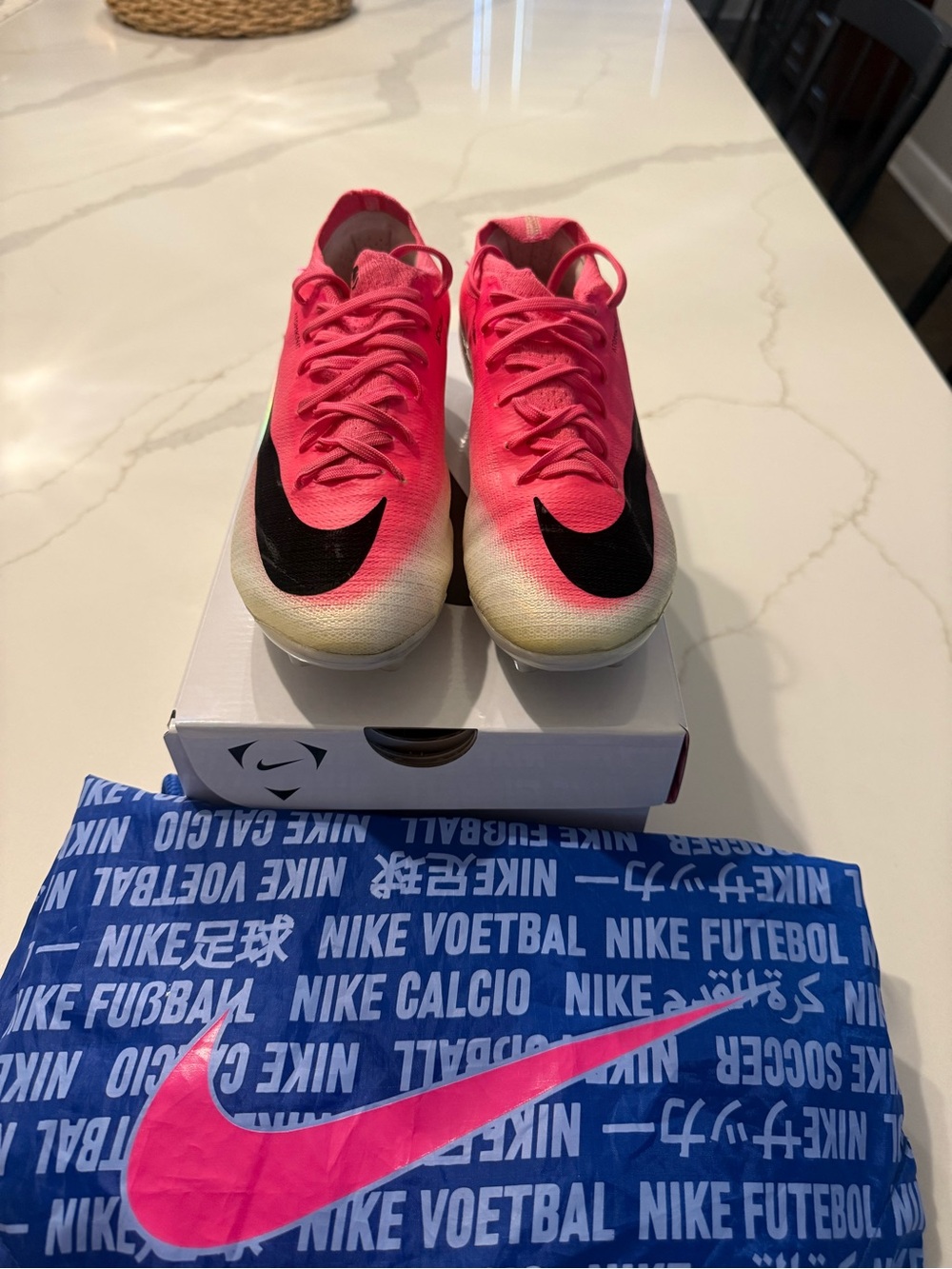 Nike Women’s AG Mecurial Vapor Cleats